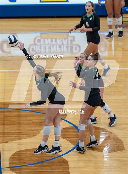 Thumbnail 3 in Yorktown vs. Cathedral (IHSAA 4A Regional Semi-final playoff) photogallery.