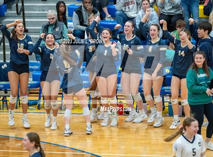 Thumbnail 1 in Yorktown vs. Cathedral (IHSAA 4A Regional Semi-final playoff) photogallery.