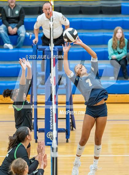 Thumbnail 1 in Yorktown vs. Cathedral (IHSAA 4A Regional Semi-final playoff) photogallery.