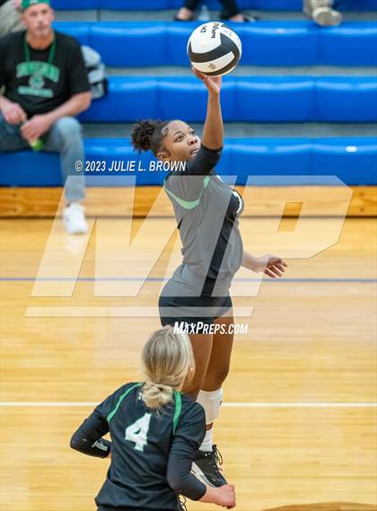 Thumbnail 2 in Yorktown vs. Cathedral (IHSAA 4A Regional Semi-final playoff) photogallery.