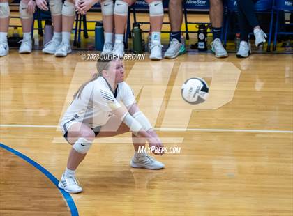 Thumbnail 2 in Yorktown vs. Cathedral (IHSAA 4A Regional Semi-final playoff) photogallery.