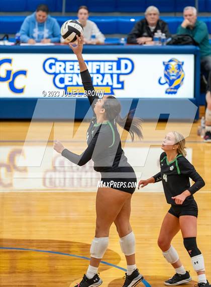 Thumbnail 3 in Yorktown vs. Cathedral (IHSAA 4A Regional Semi-final playoff) photogallery.