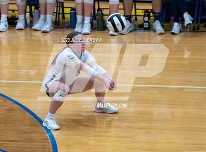 Thumbnail 2 in Yorktown vs. Cathedral (IHSAA 4A Regional Semi-final playoff) photogallery.