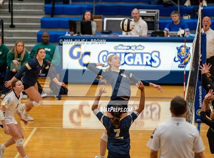 Thumbnail 2 in Yorktown vs. Cathedral (IHSAA 4A Regional Semi-final playoff) photogallery.