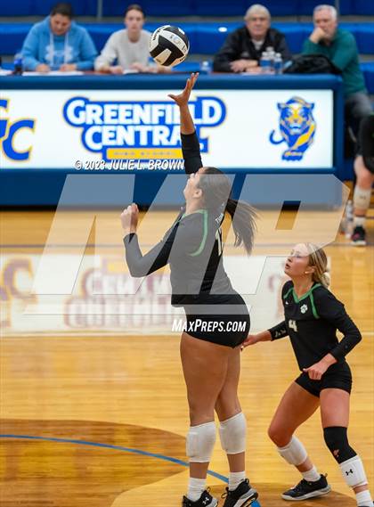 Thumbnail 1 in Yorktown vs. Cathedral (IHSAA 4A Regional Semi-final playoff) photogallery.
