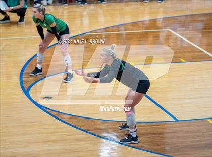 Thumbnail 2 in Yorktown vs. Cathedral (IHSAA 4A Regional Semi-final playoff) photogallery.
