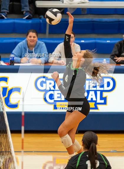 Thumbnail 3 in Yorktown vs. Cathedral (IHSAA 4A Regional Semi-final playoff) photogallery.