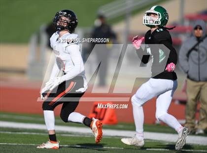 Thumbnail 3 in Delta vs. Sterling (CHSAA 2A Final) photogallery.