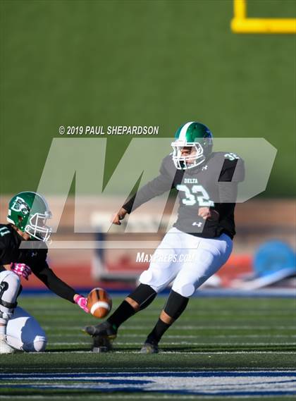 Thumbnail 1 in Delta vs. Sterling (CHSAA 2A Final) photogallery.