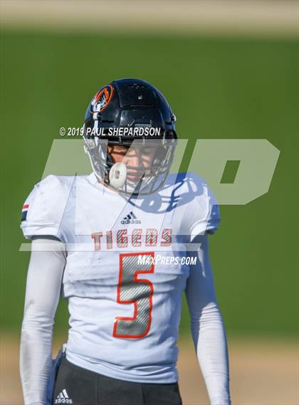 Thumbnail 2 in Delta vs. Sterling (CHSAA 2A Final) photogallery.