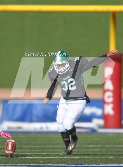 Thumbnail 2 in Delta vs. Sterling (CHSAA 2A Final) photogallery.