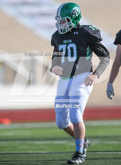 Thumbnail 2 in Delta vs. Sterling (CHSAA 2A Final) photogallery.