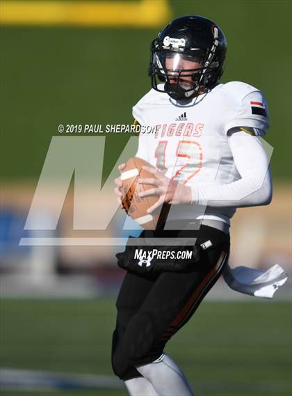 Thumbnail 1 in Delta vs. Sterling (CHSAA 2A Final) photogallery.