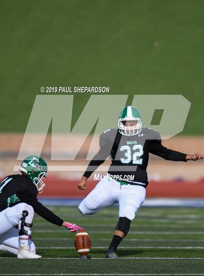 Thumbnail 2 in Delta vs. Sterling (CHSAA 2A Final) photogallery.
