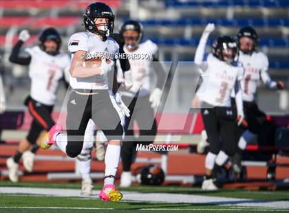 Thumbnail 3 in Delta vs. Sterling (CHSAA 2A Final) photogallery.