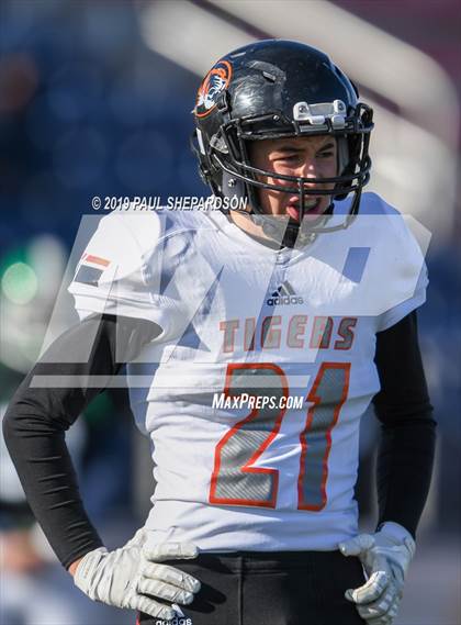 Thumbnail 3 in Delta vs. Sterling (CHSAA 2A Final) photogallery.