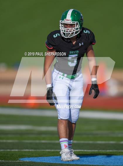 Thumbnail 3 in Delta vs. Sterling (CHSAA 2A Final) photogallery.