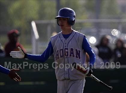Thumbnail 2 in Hogan @ Rodriguez photogallery.