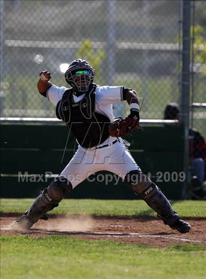 Thumbnail 2 in Hogan @ Rodriguez photogallery.