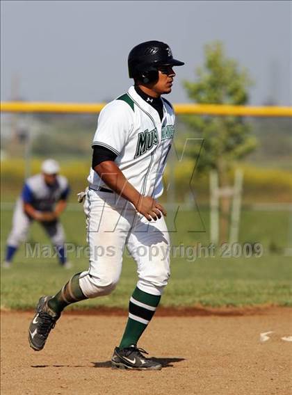 Thumbnail 2 in Hogan @ Rodriguez photogallery.