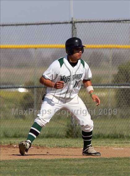 Thumbnail 3 in Hogan @ Rodriguez photogallery.