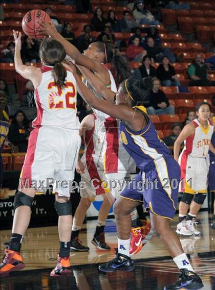Thumbnail 2 in St. Francis vs Armijo (CIF SJS D1 Semifinals) photogallery.