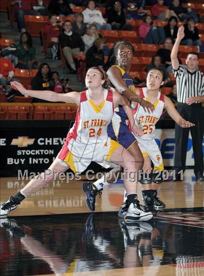 Thumbnail 1 in St. Francis vs Armijo (CIF SJS D1 Semifinals) photogallery.