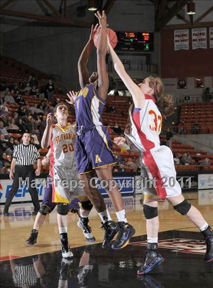 Thumbnail 3 in St. Francis vs Armijo (CIF SJS D1 Semifinals) photogallery.