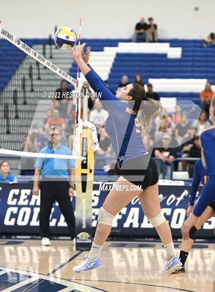 Thumbnail 2 in Nordhoff vs. Pacifica Christian/Orange County (CIF-SS D7 Final) photogallery.