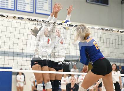 Thumbnail 2 in Nordhoff vs. Pacifica Christian/Orange County (CIF-SS D7 Final) photogallery.