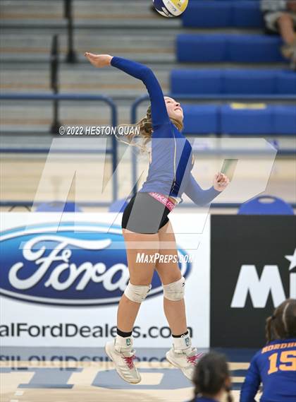 Thumbnail 1 in Nordhoff vs. Pacifica Christian/Orange County (CIF-SS D7 Final) photogallery.