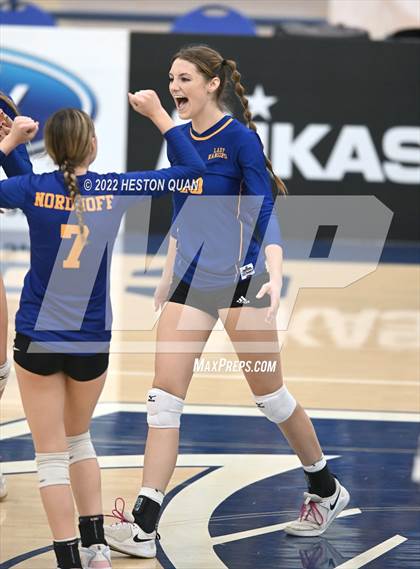 Thumbnail 3 in Nordhoff vs. Pacifica Christian/Orange County (CIF-SS D7 Final) photogallery.