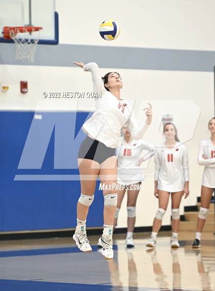 Thumbnail 3 in Nordhoff vs. Pacifica Christian/Orange County (CIF-SS D7 Final) photogallery.