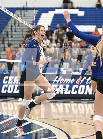 Thumbnail 3 in Nordhoff vs. Pacifica Christian/Orange County (CIF-SS D7 Final) photogallery.