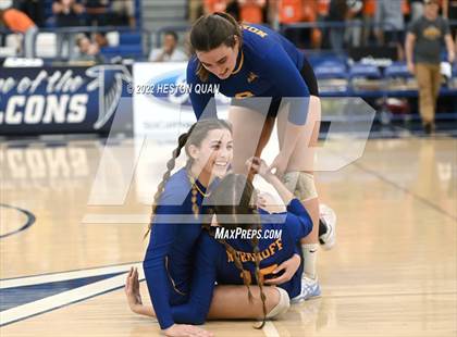 Thumbnail 1 in Nordhoff vs. Pacifica Christian/Orange County (CIF-SS D7 Final) photogallery.