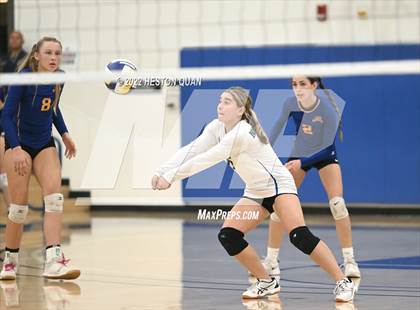 Thumbnail 2 in Nordhoff vs. Pacifica Christian/Orange County (CIF-SS D7 Final) photogallery.
