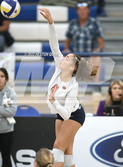 Thumbnail 2 in Nordhoff vs. Pacifica Christian/Orange County (CIF-SS D7 Final) photogallery.