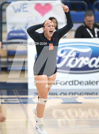 Thumbnail 2 in Nordhoff vs. Pacifica Christian/Orange County (CIF-SS D7 Final) photogallery.