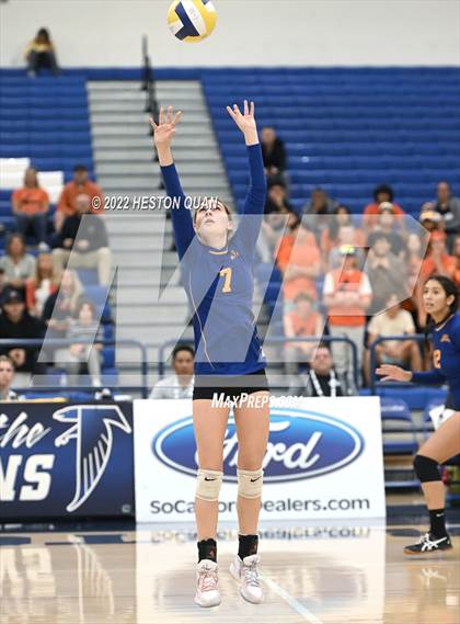 Thumbnail 2 in Nordhoff vs. Pacifica Christian/Orange County (CIF-SS D7 Final) photogallery.