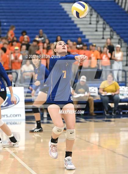 Thumbnail 2 in Nordhoff vs. Pacifica Christian/Orange County (CIF-SS D7 Final) photogallery.