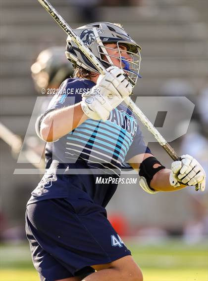 Thumbnail 3 in Saugus vs. St. Francis (CIF- SS D2 Quarter Final) photogallery.