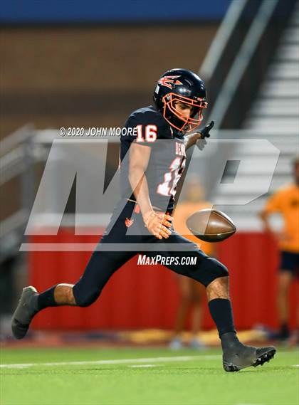 Thumbnail 2 in Dumas vs. Stephenville photogallery.