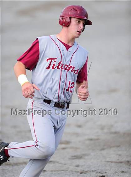 Thumbnail 1 in Sheehan vs. Notre Dame-West Haven (CIAC Class L Final) photogallery.