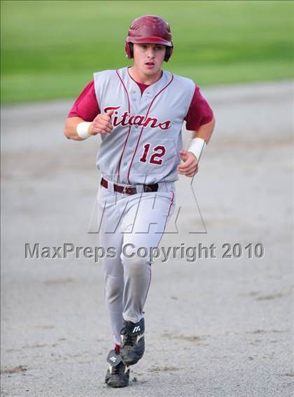 Thumbnail 2 in Sheehan vs. Notre Dame-West Haven (CIAC Class L Final) photogallery.