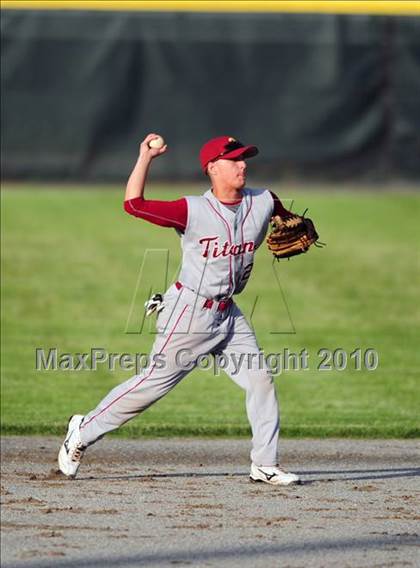 Thumbnail 2 in Sheehan vs. Notre Dame-West Haven (CIAC Class L Final) photogallery.