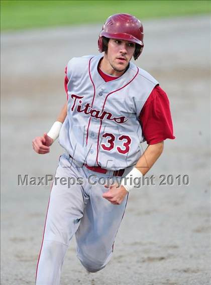 Thumbnail 2 in Sheehan vs. Notre Dame-West Haven (CIAC Class L Final) photogallery.