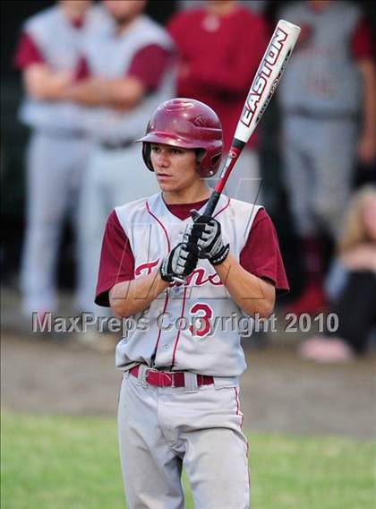 Thumbnail 1 in Sheehan vs. Notre Dame-West Haven (CIAC Class L Final) photogallery.