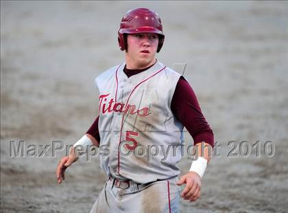 Thumbnail 1 in Sheehan vs. Notre Dame-West Haven (CIAC Class L Final) photogallery.