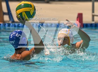 Thumbnail 2 in Grossmont vs Rancho Bernardo (18th Annual Draz Classic) photogallery.