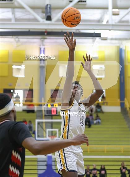 Thumbnail 2 in Jonesboro vs Eagle's Landing (GHSA 5A State Playoff - Quarterfinals) photogallery.